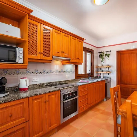 Dos Estels Villa